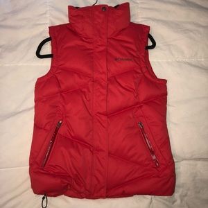 NEW: Columbia puffer vest